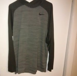 Nike Pullover